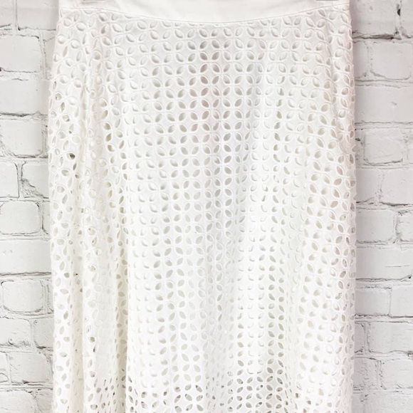 ELLE Snow White Eyelet Lace Midi Skirt Medium - Picture 4 of 7